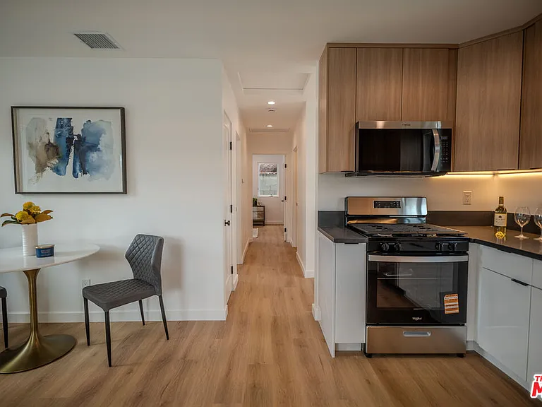 1139 N Lima St — Photo 10