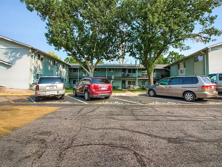 2515 S Sheridan Blvd — Photo 22
