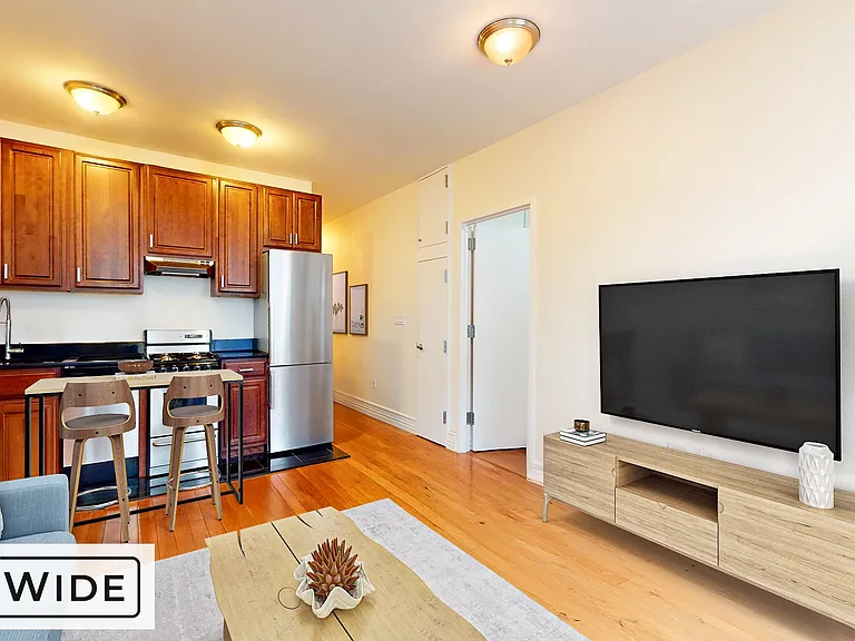 4 W 103rd St #3A — Photo 5