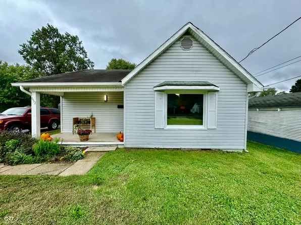 652 S Vine St, Seymour, IN 47274