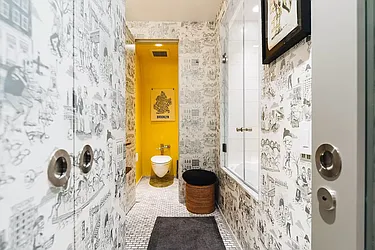 Rented by Gulia Wang, LREB