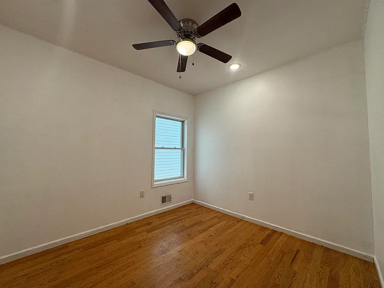 58 Bostwick Ave #1 — Photo 6