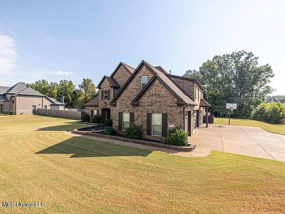 2nd image of 3328 Straw Bridge Rd