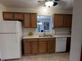 7342 SW 23rd St, Topeka, KS 66614