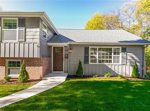 2nd image of 8208 Beverly Dr