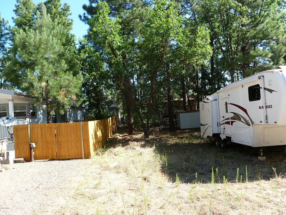 1st image of 466 W Heller Ln