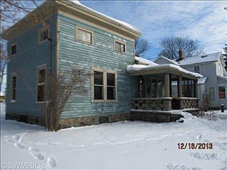2nd image of 205 E High St
