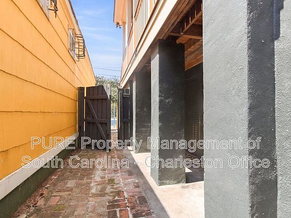 2nd image of 224 President St