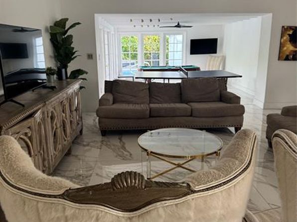 201 Calle Grande Dr