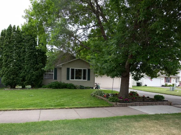 15288 Chokecherry Ave, Rosemount, MN 55068