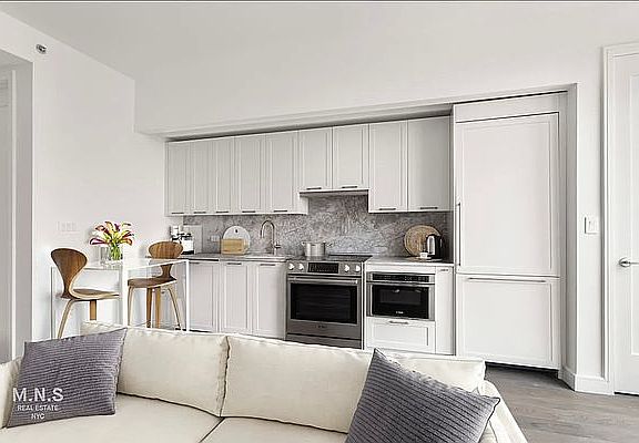 3rd image of 107-06 Queens Blvd #8B