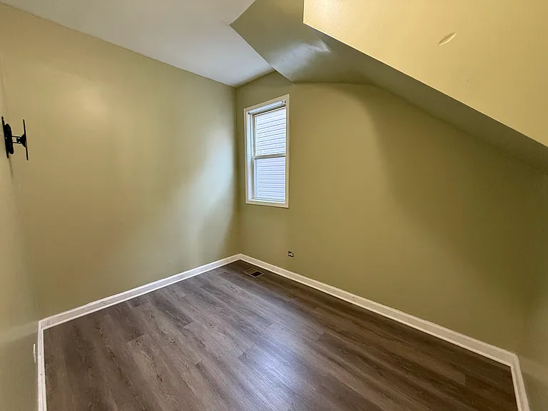5742 S Paulina St #1 — Photo 6