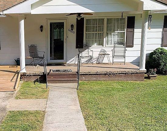 Walkway to Front Porch