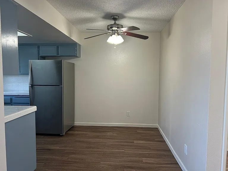 235 Willie James Jones Ave — Photo 5