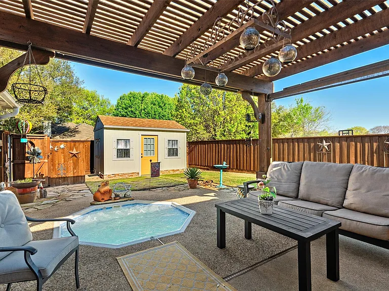 1003 Ashby Dr — Photo 25