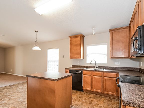5th image of 2120 Sotterley Ln