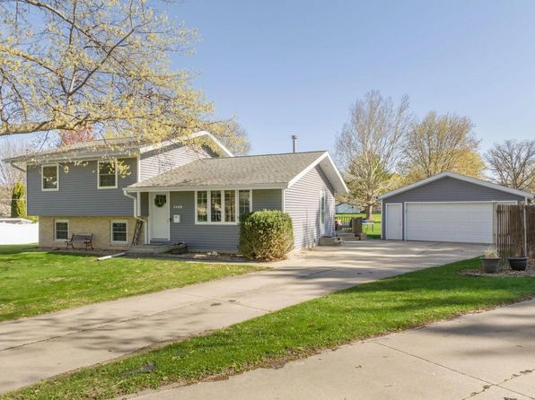 1429 Columbus Dr
