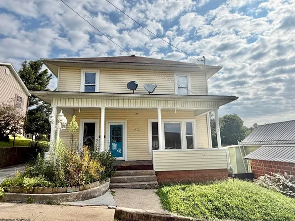 224 Bland St, Weston, WV 26452