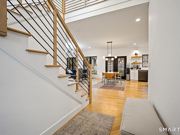 4th image of 38 Hickory Lane