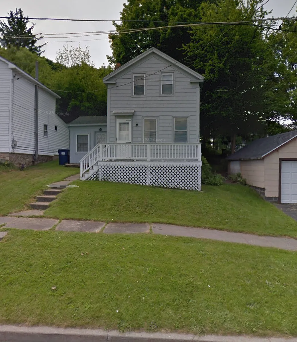 Building Photo - 164 W Schuyler St