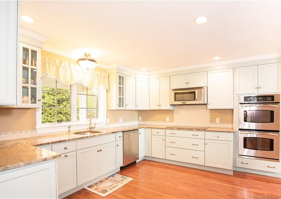 303 Millstone Rd, Waterford, CT 06385 Zillow