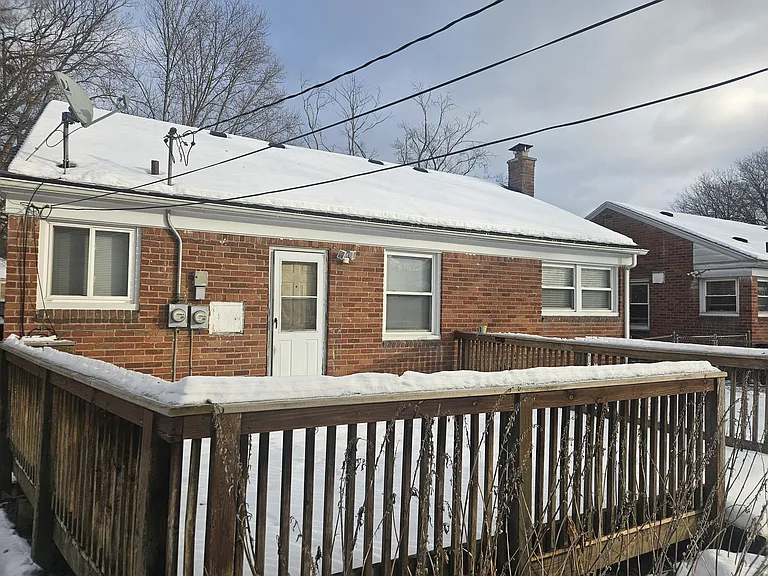 15593 Gaylord St — Photo 3