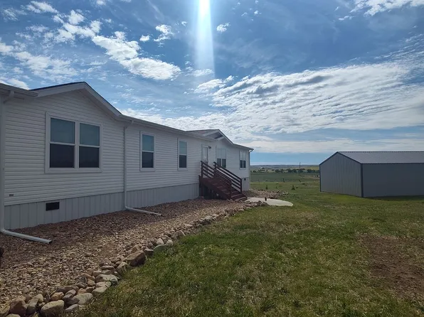 10993 Good News Ln, Belle Fourche, SD 57717