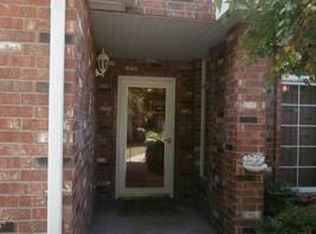 3983 N Williams Pl, Springfield, MO 65803