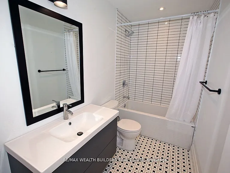 167 Broadview Ave #3 — Photo 7