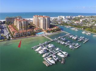 505 Mandalay Ave APT 44, Clearwater, FL 33767