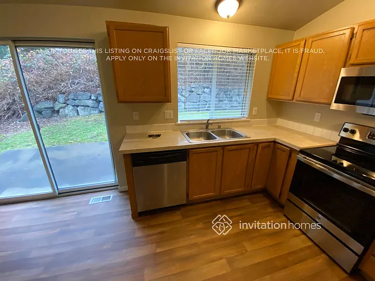 13004 8th Ave E — Photo 10