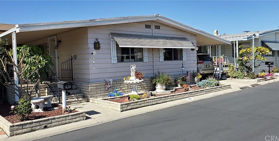 1st image of 6741 Lincoln Ave #126