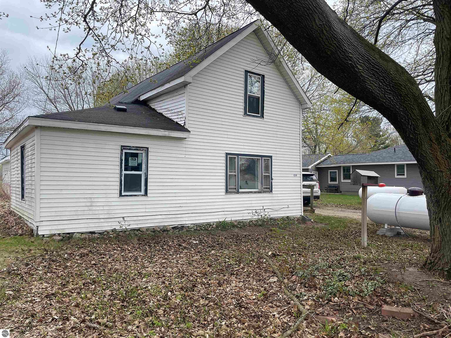 8249 S Lucas Rd, Mc Bain, MI 49657 Zillow