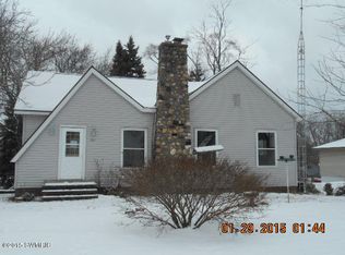 701 6th St, Ludington, MI 49431