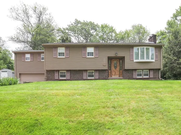 33 Ladyslipper Dr, Shrewsbury, MA 01545