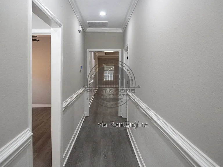 2917 Grady Rd #B — Photo 3