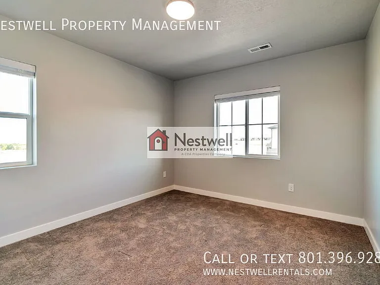 6565 W Bannon St — Photo 8