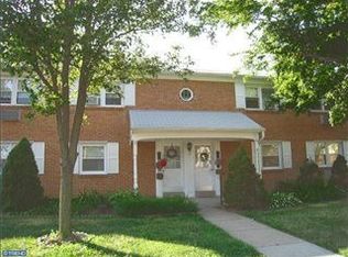 5 Sunnybrook Rd UNIT B, Stratford, NJ 08084