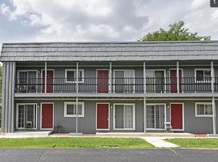 1771 Felten St #4, Aurora, IL 60505