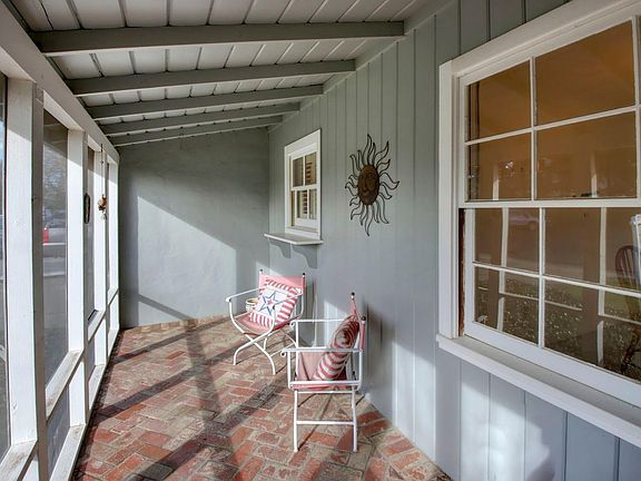 3rd image of 321 Buena Tierra Dr
