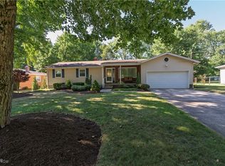 130 Strecker Dr, Tallmadge, OH