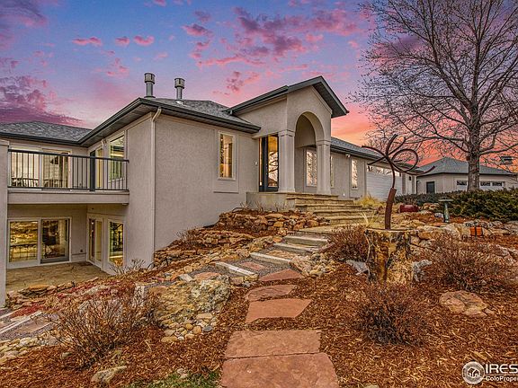 2nd image of 206 Willow Dr
