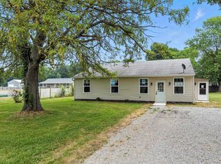 15005 Mill Rd, Fort Wayne, IN 46816