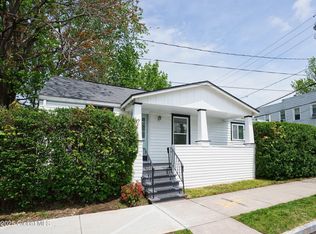 37 111th St, Troy, NY 12182