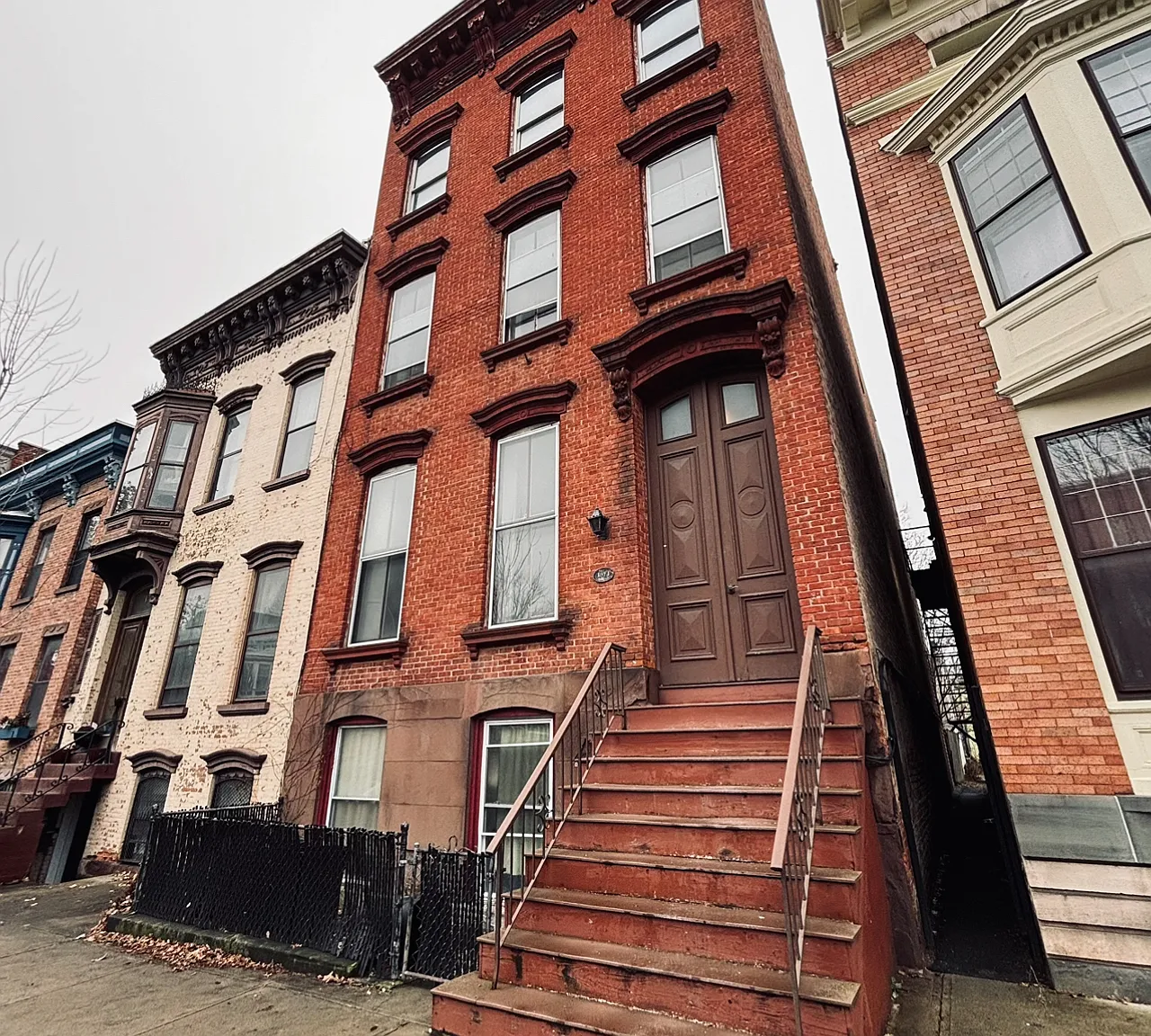 360 Madison Avenue — Photo 1