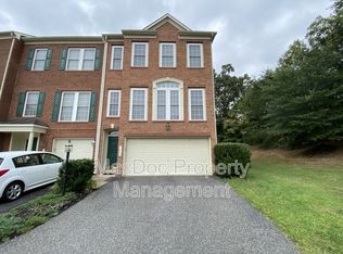 1042 Hotchkiss Pl #1, Fredericksburg, VA 22401