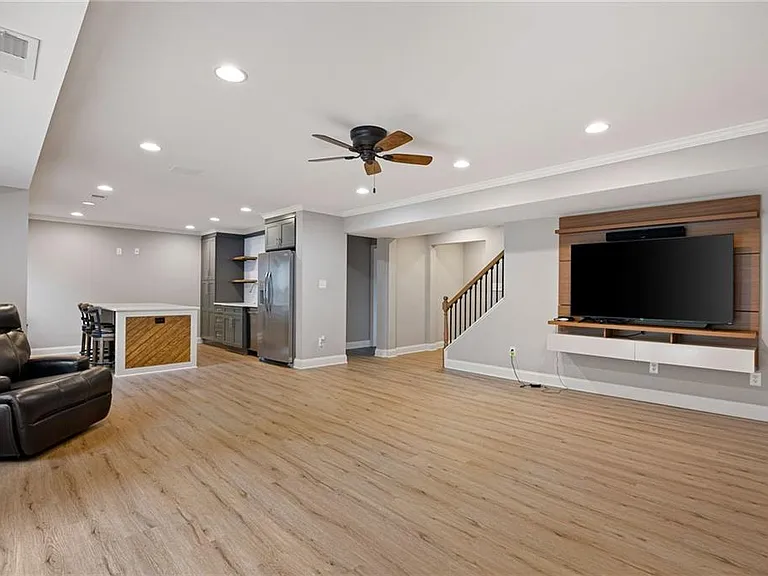 227 Oakwind Point — Photo 34