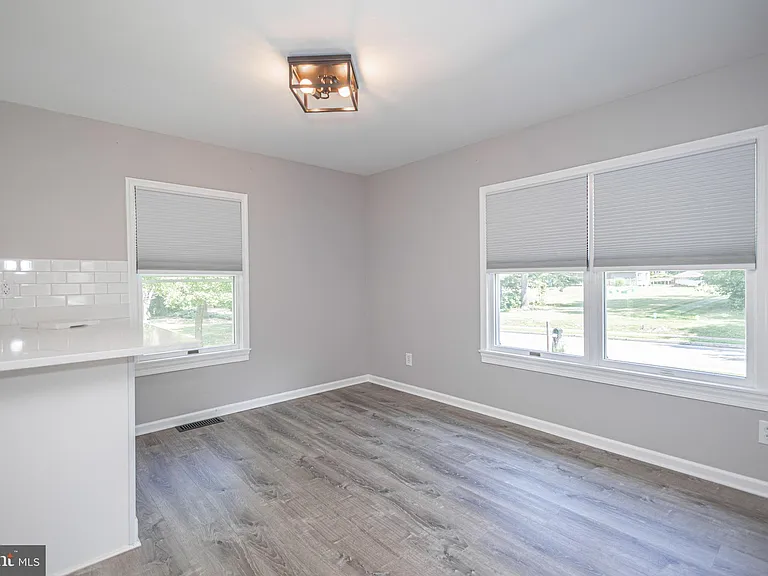 125 Richardson Rd — Photo 13