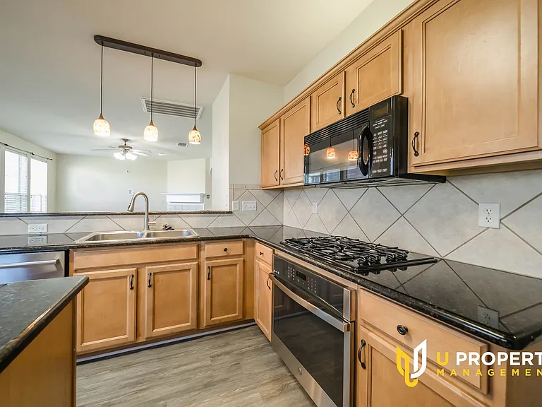 3501 Aldersyde Dr — Photo 12