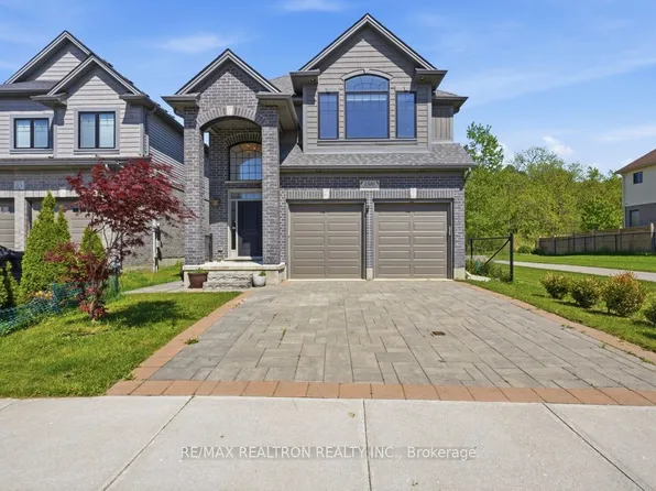 1580 Finley Cres, London, ON N6G 0S9